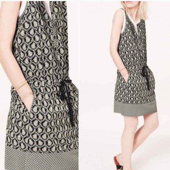 Lou & Grey Dresses & Skirts - Lou & Grey Paisley Dress